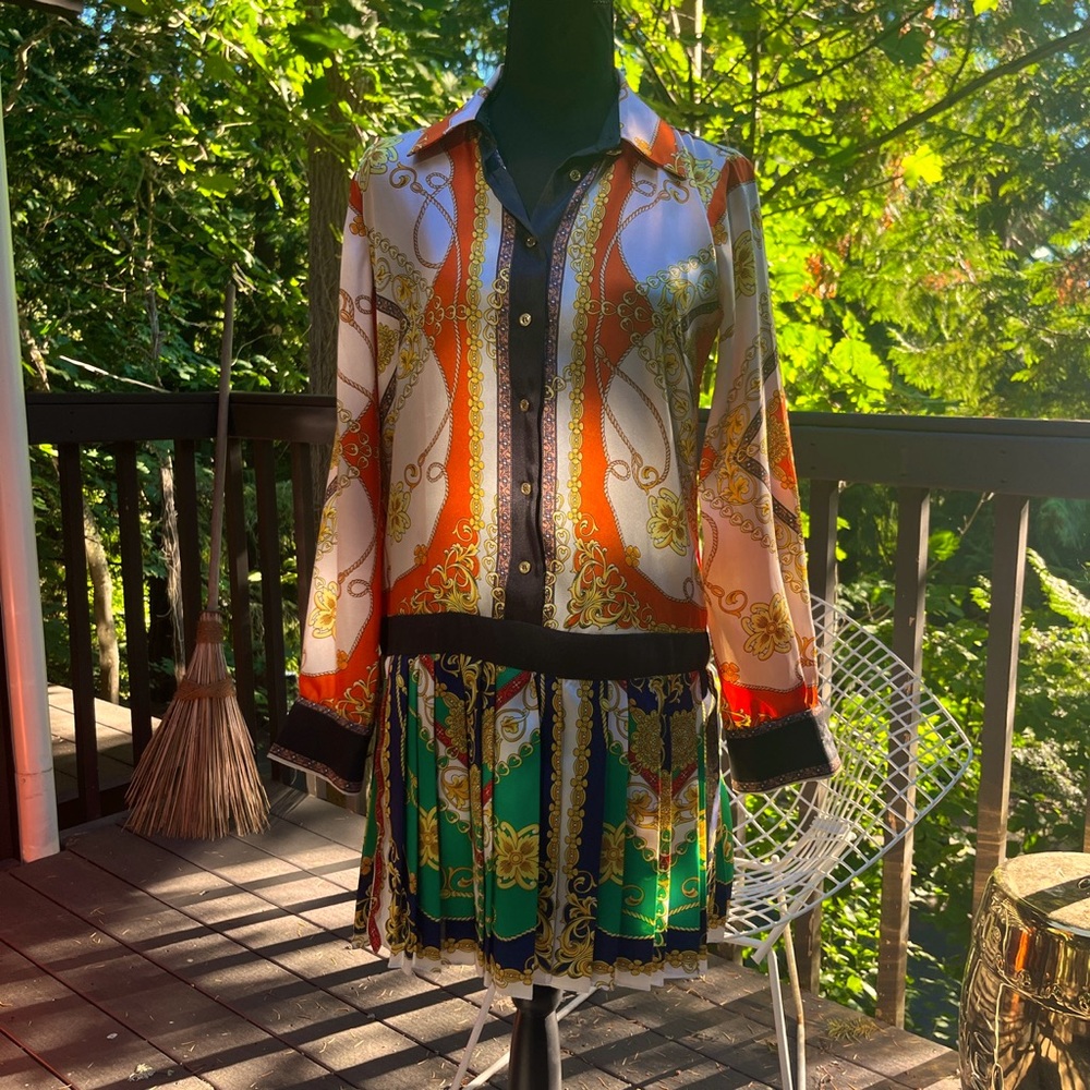 Zara pleated mini dress - beautiful baroque style print.